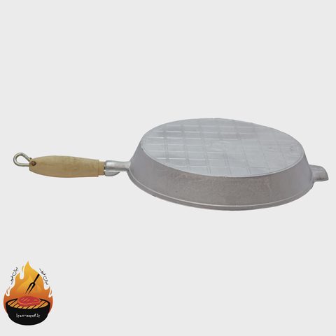 تابه چدن روسی دسته چوبی مدل توس